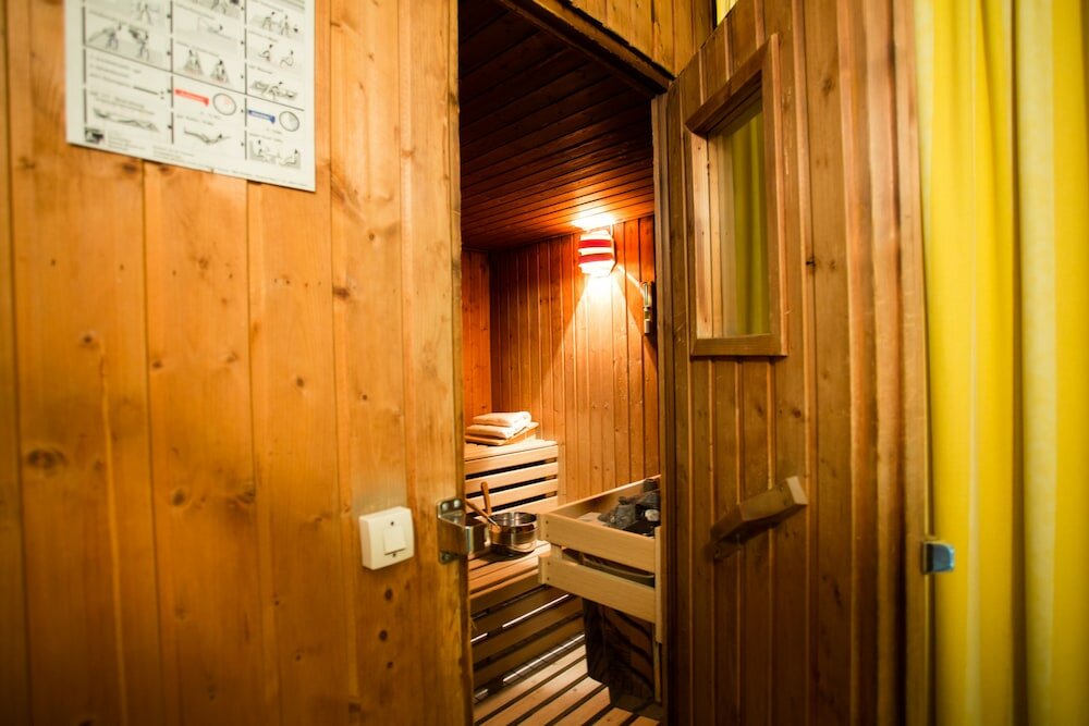 Фото Hotel Am Sportpark