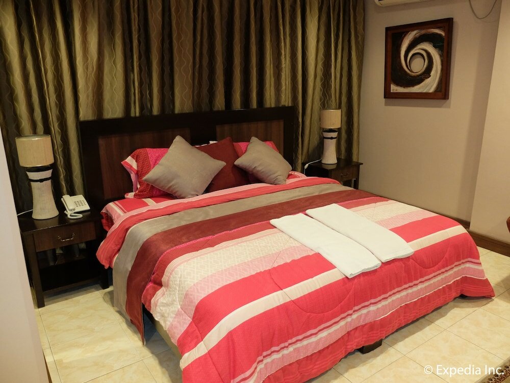 Фото Imerex Plaza Hotel