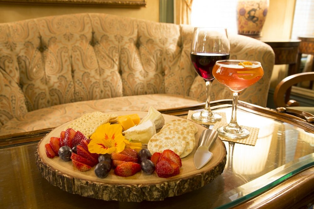 Фото Hotel Majestic