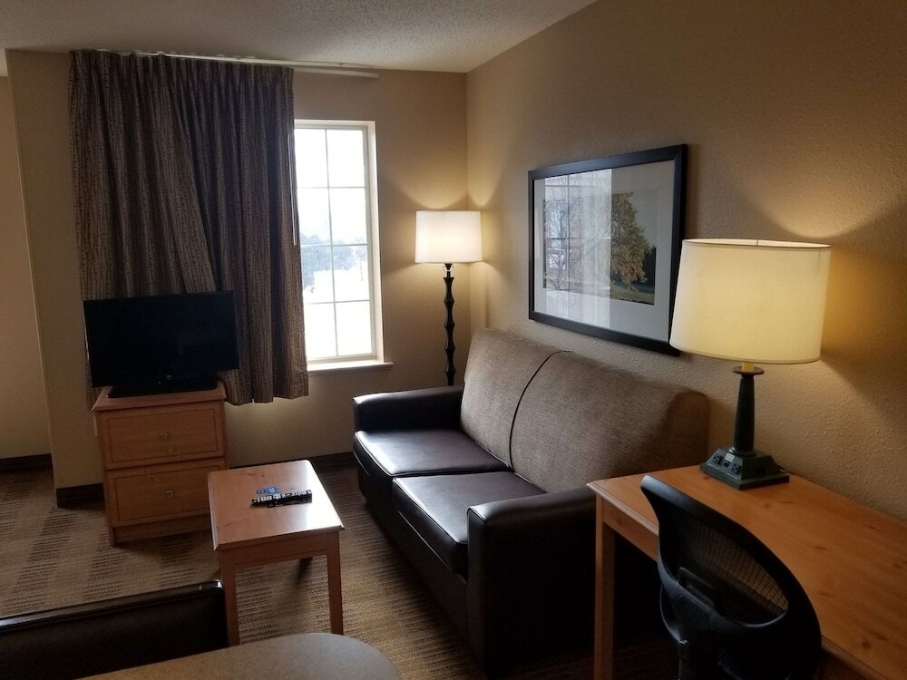 Фото Extended Stay America Suites Milwaukee Brookfield