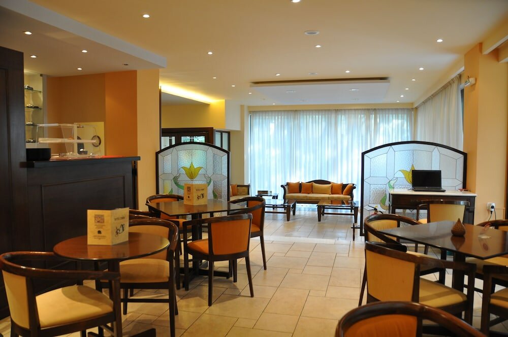 Фото Hotel Chris