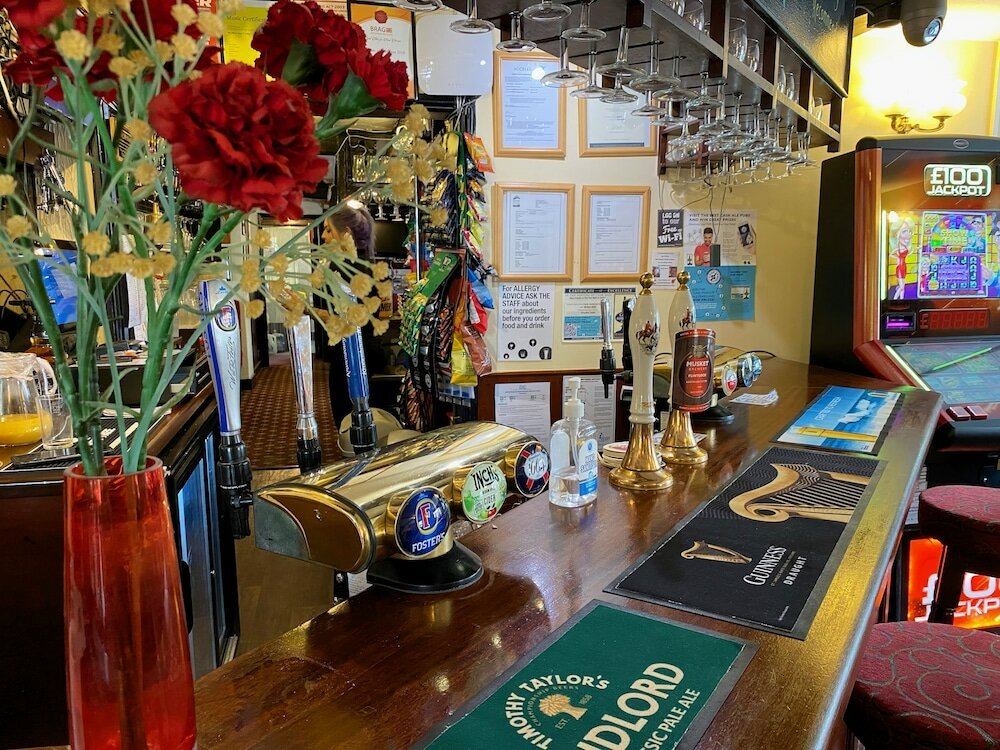 Фото The Five Bells