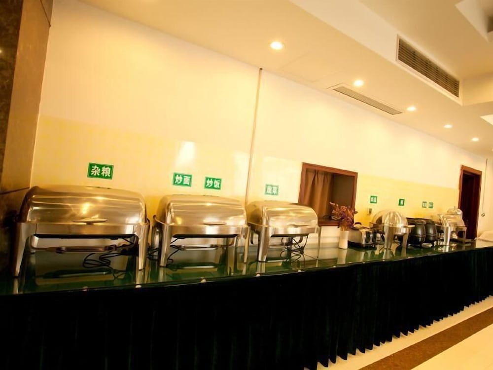 Фото Greentree Inn Nanjing China Gate Subway Station Express