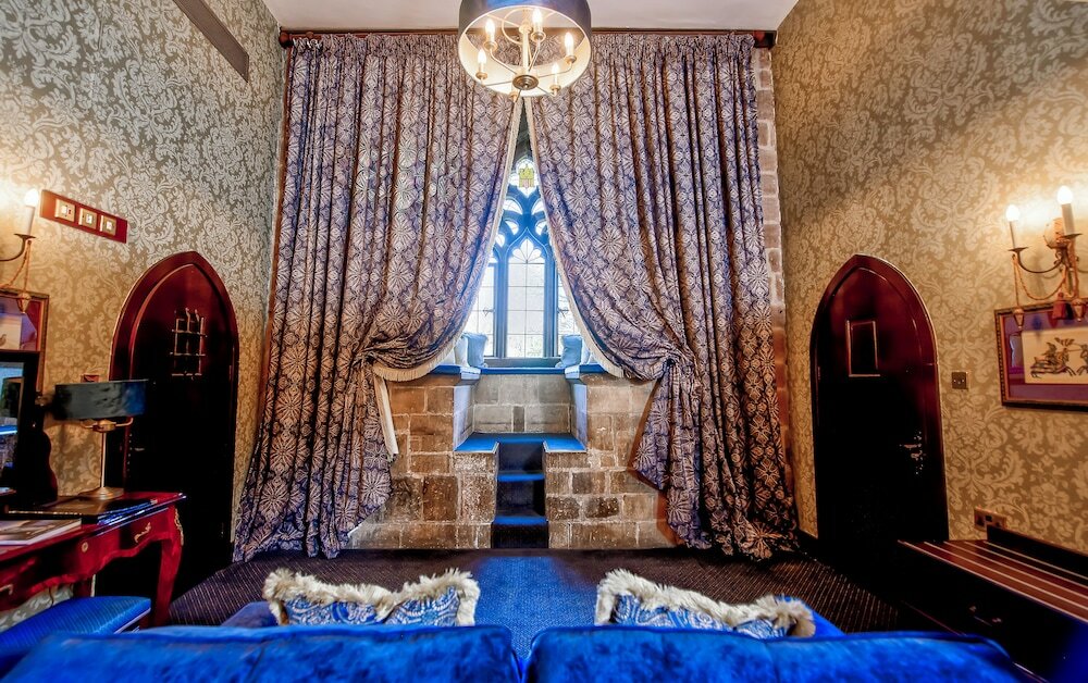 Фото Langley Castle Hotel