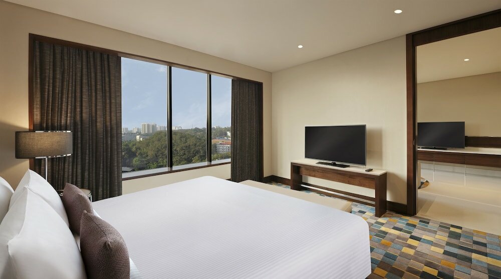 Фото Novotel Kochi Infopark