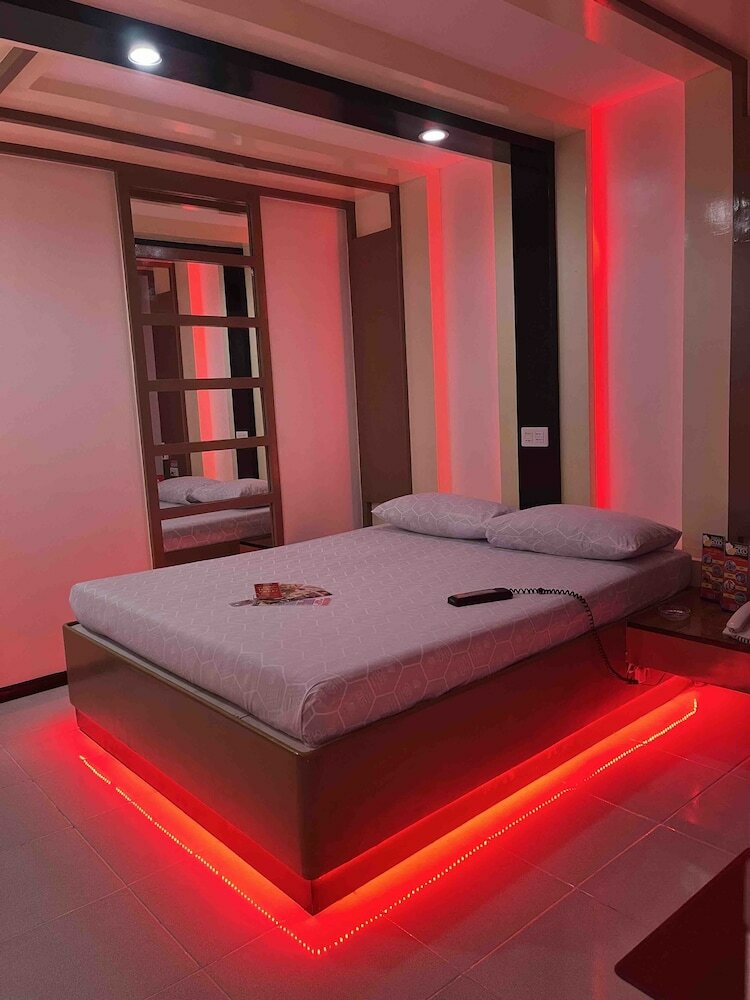 Фото Hotel Sogo Quirino Motor Drive Inn