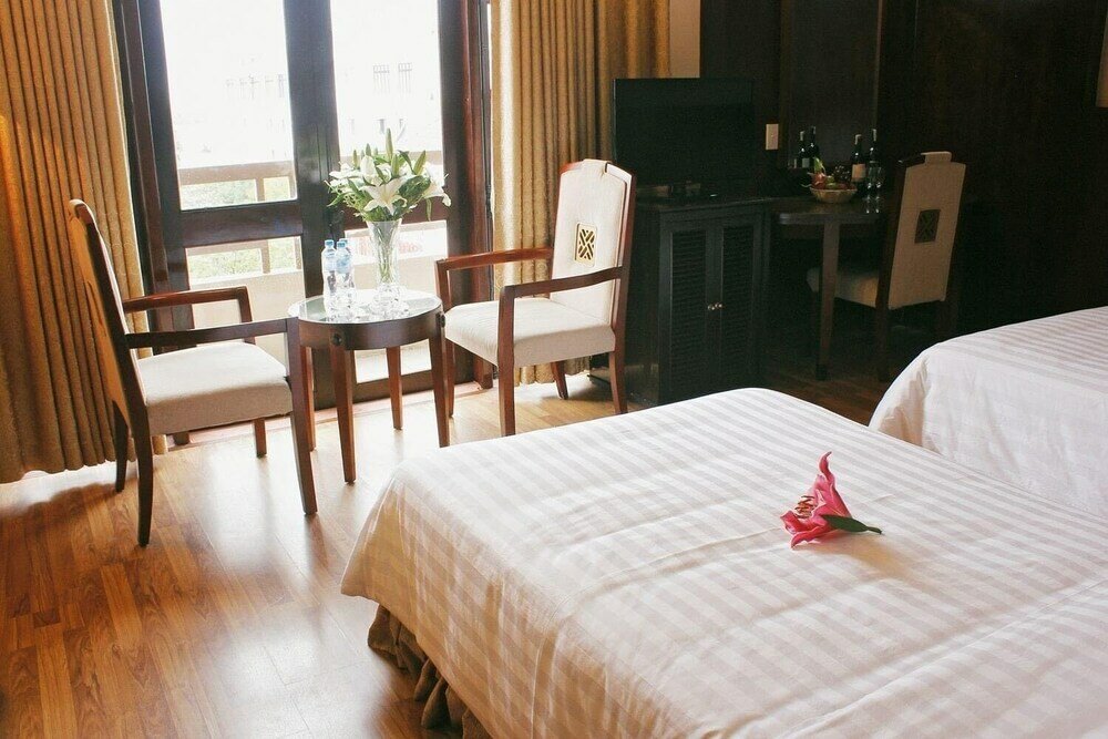 Фото Jasmine Hotel Hue