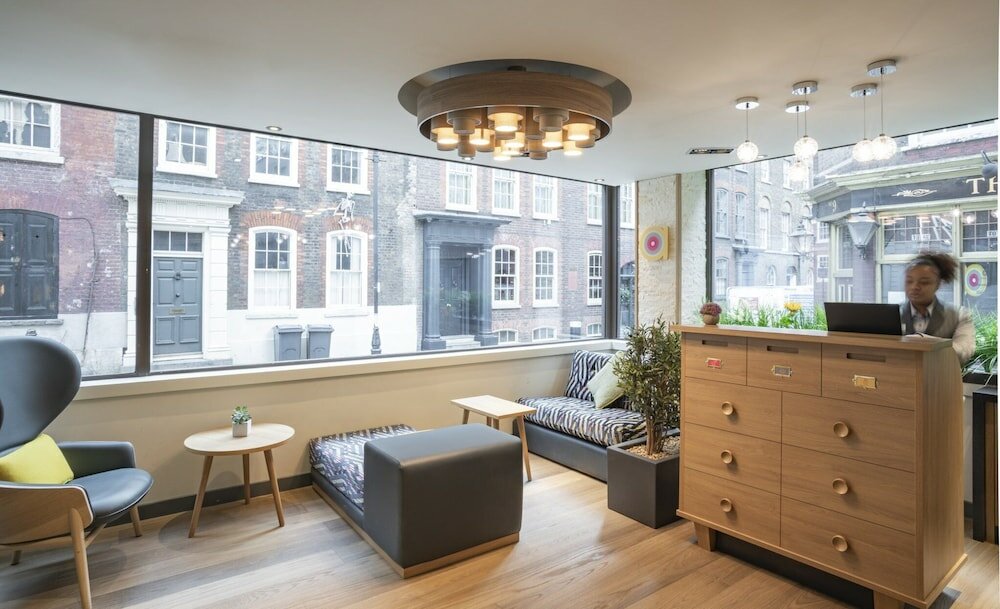 Фото Point A Hotel London Liverpool Street