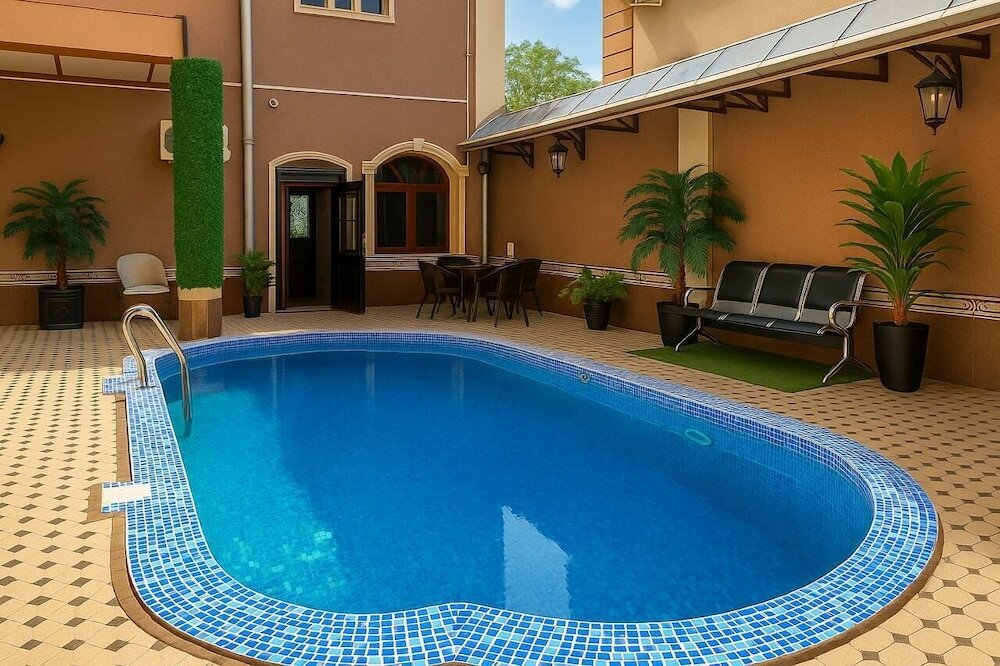 Фото Sarbon Hotel