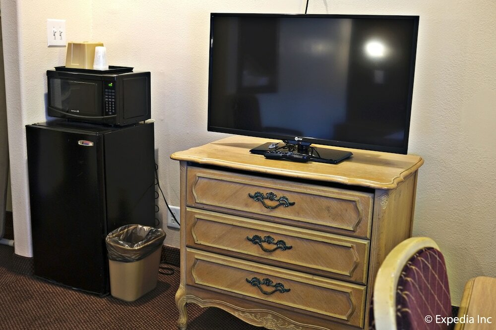 Фото Anaheim Discovery Inn & Suites