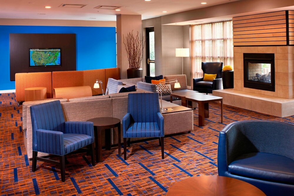 Фото Courtyard by Marriott Cincinnati-Covington