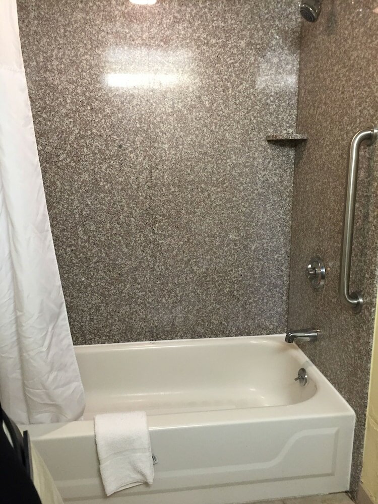 Фото Comfort Inn University Area