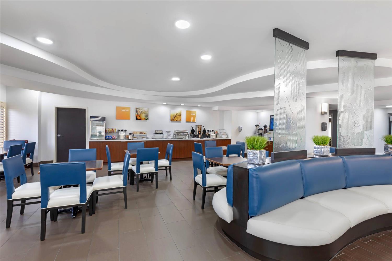 Фото Comfort Suites Dfw North/Grapevine