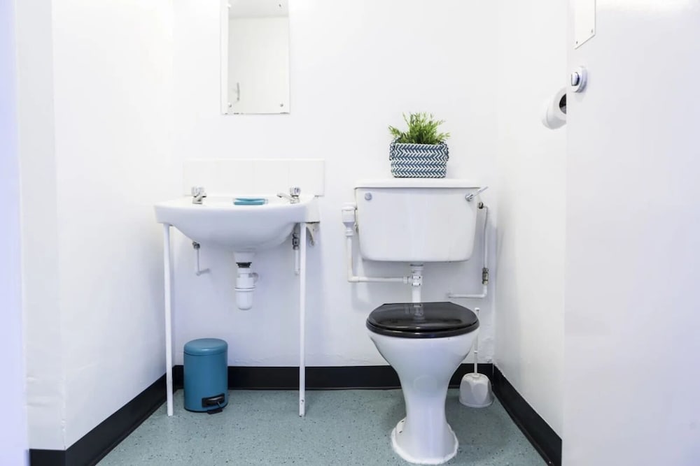 Фото John Lester & Eddie Colman Courts - Campus Accommodation