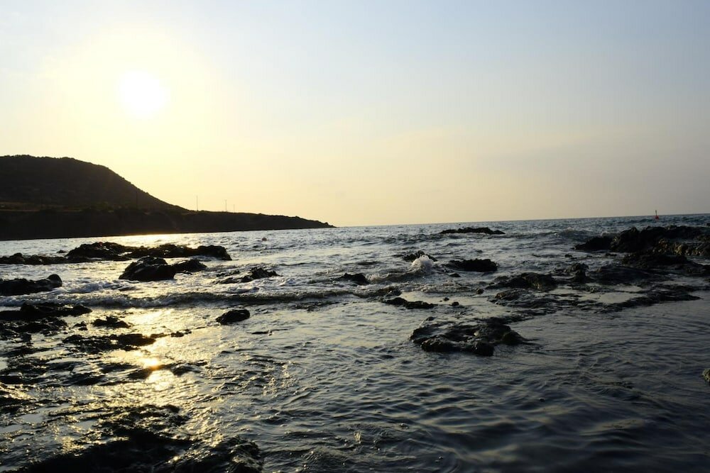 Фото E. J. Pyrgos Bay Hotel