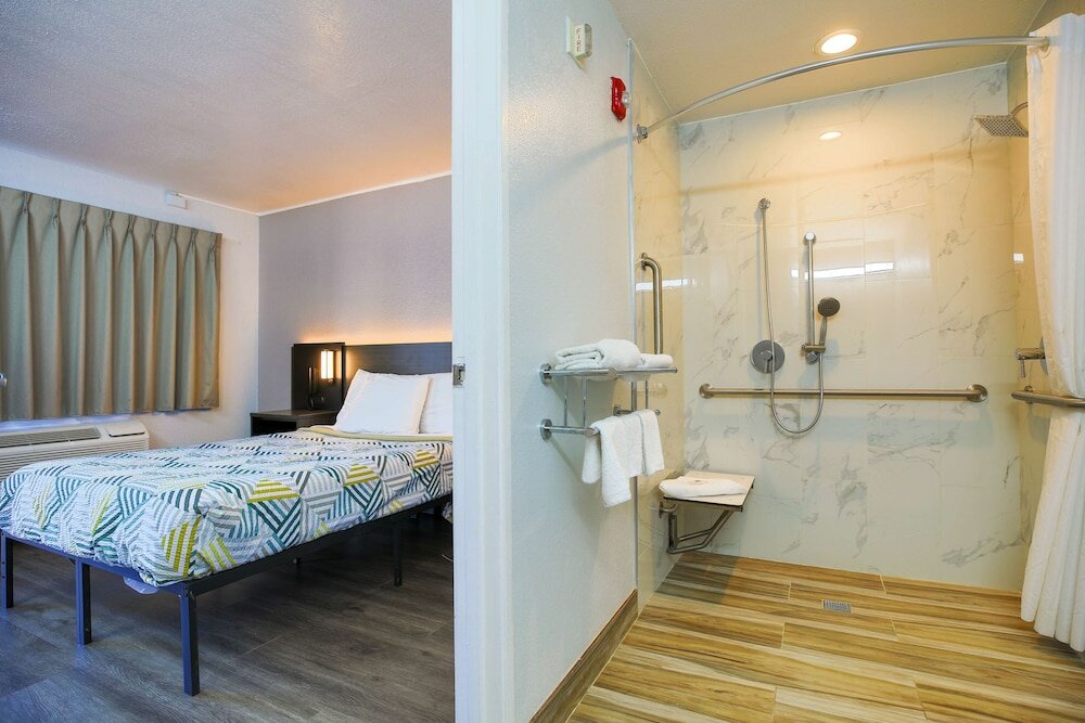 Фото Motel 6 Sacramento, Ca - Central