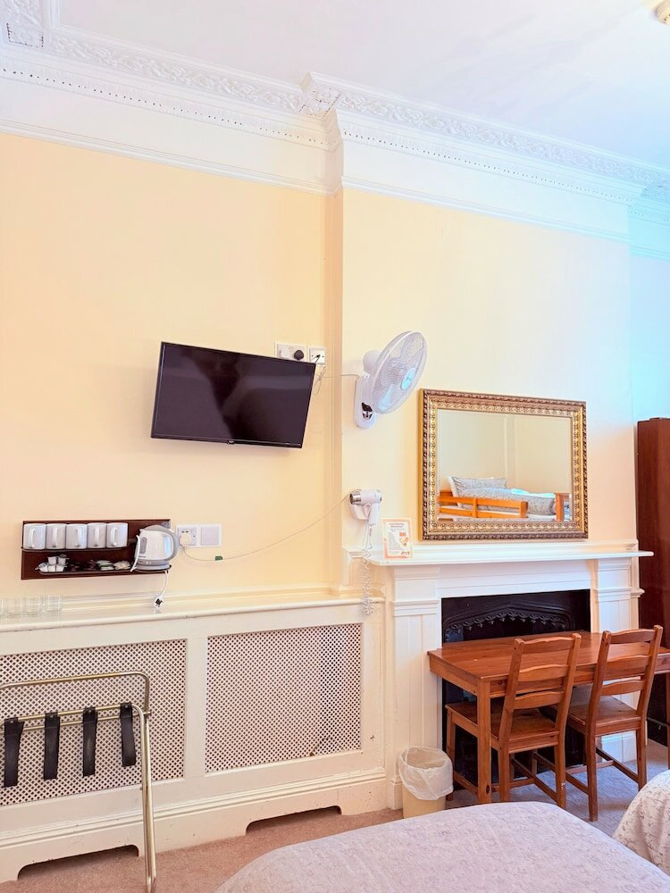 Фото Europa House Hotel