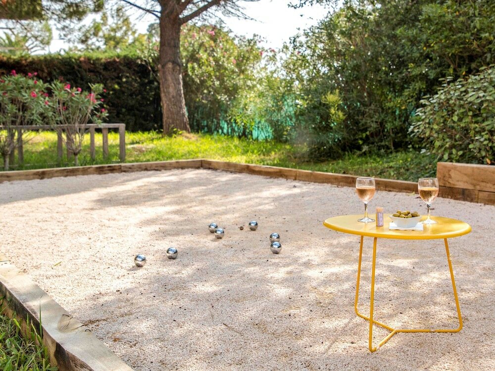 Фото Отель Mercure Hyeres Centre