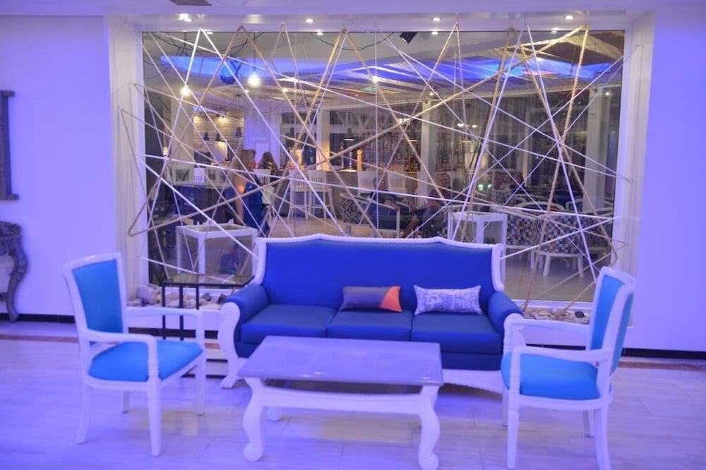 Фото Nereus Hotel