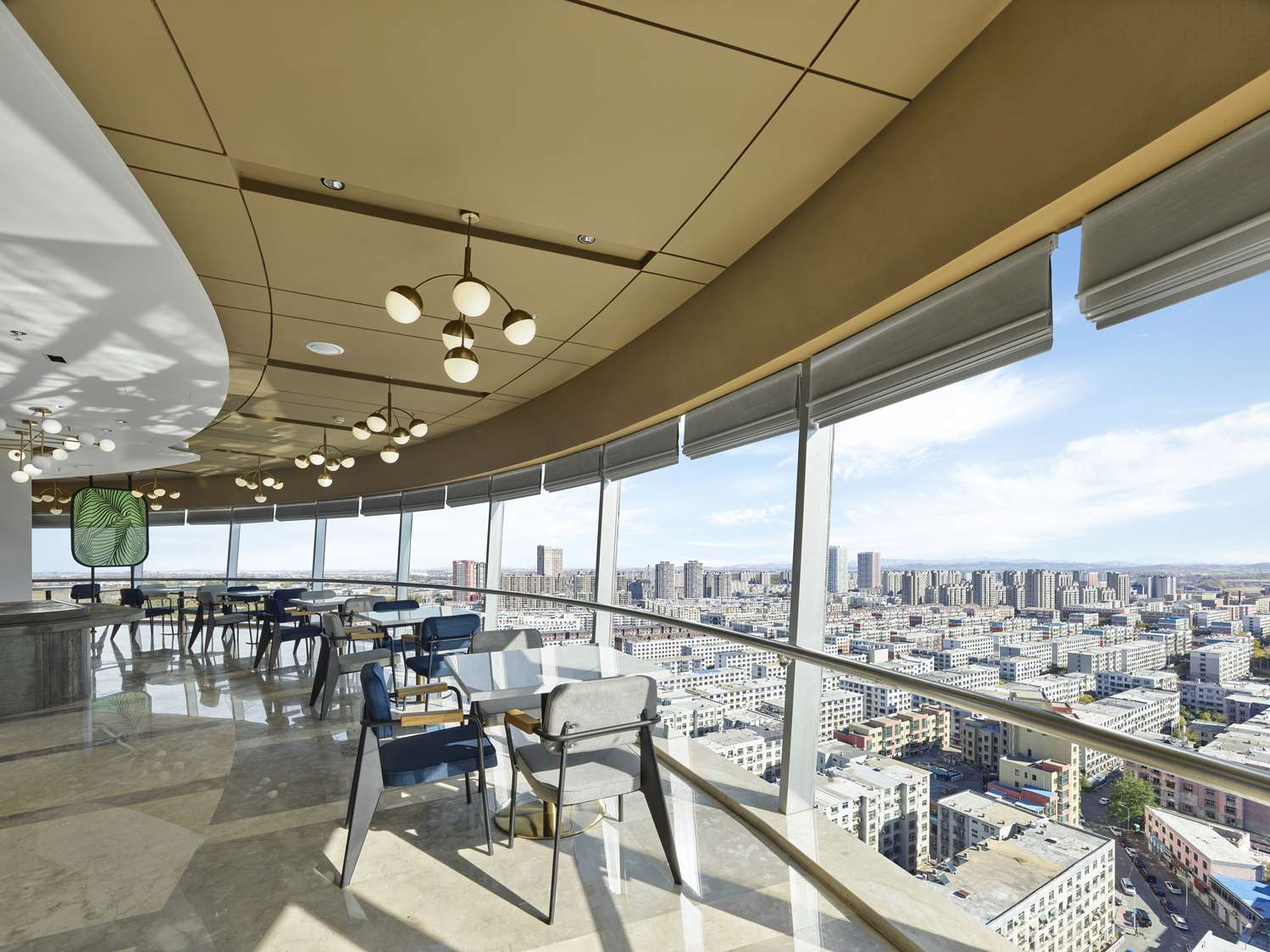 Фото Hilton Garden Inn Anshan Haicheng