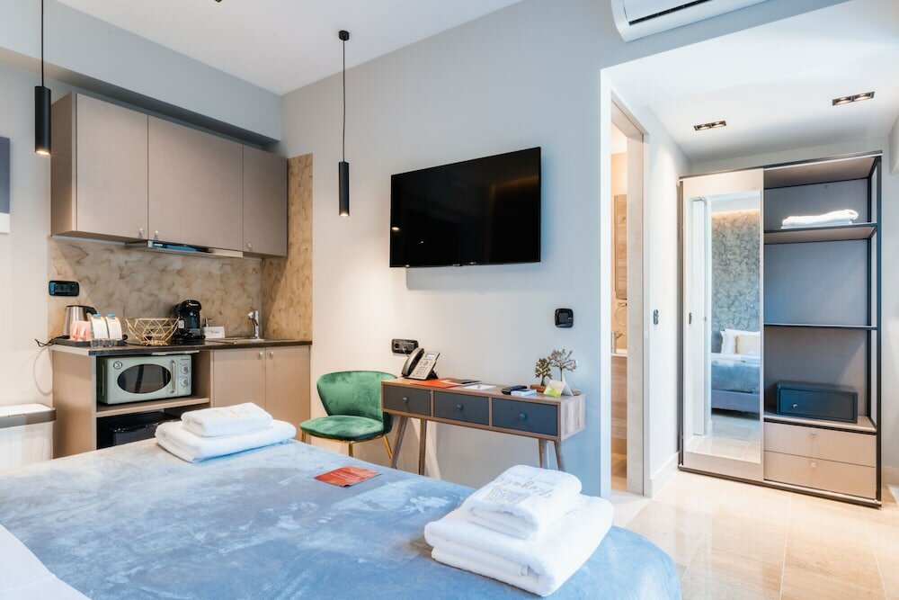 Фото Royalty Suites Psyrri