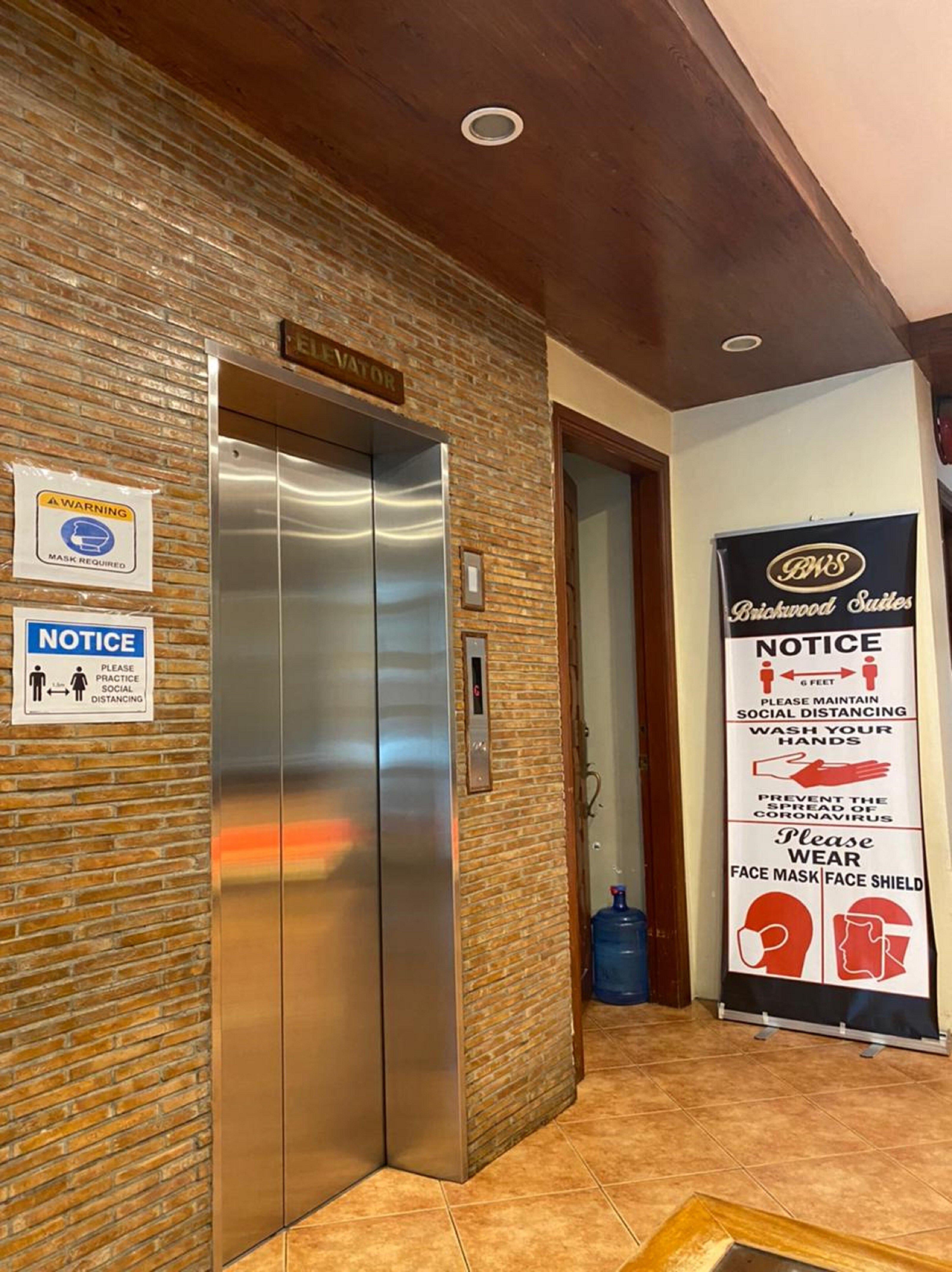 Фото Oyo 797 Brickwood Suites