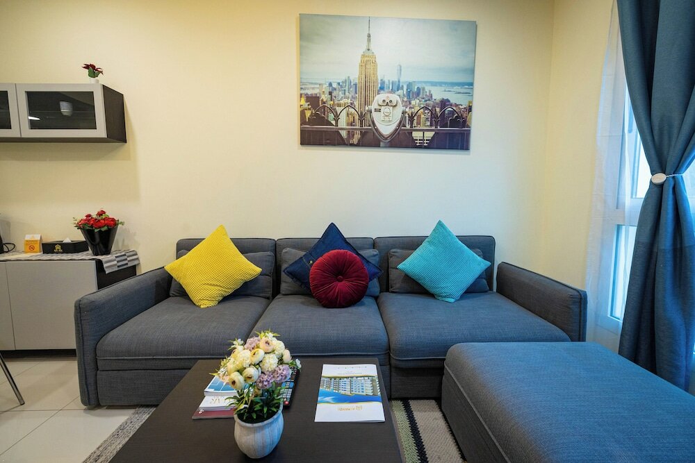 Фото Al Manzil Residence & Suites