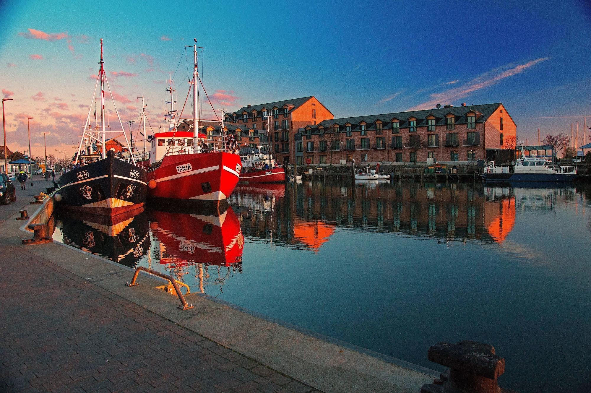 Фото Hafenhotel Meereszeiten