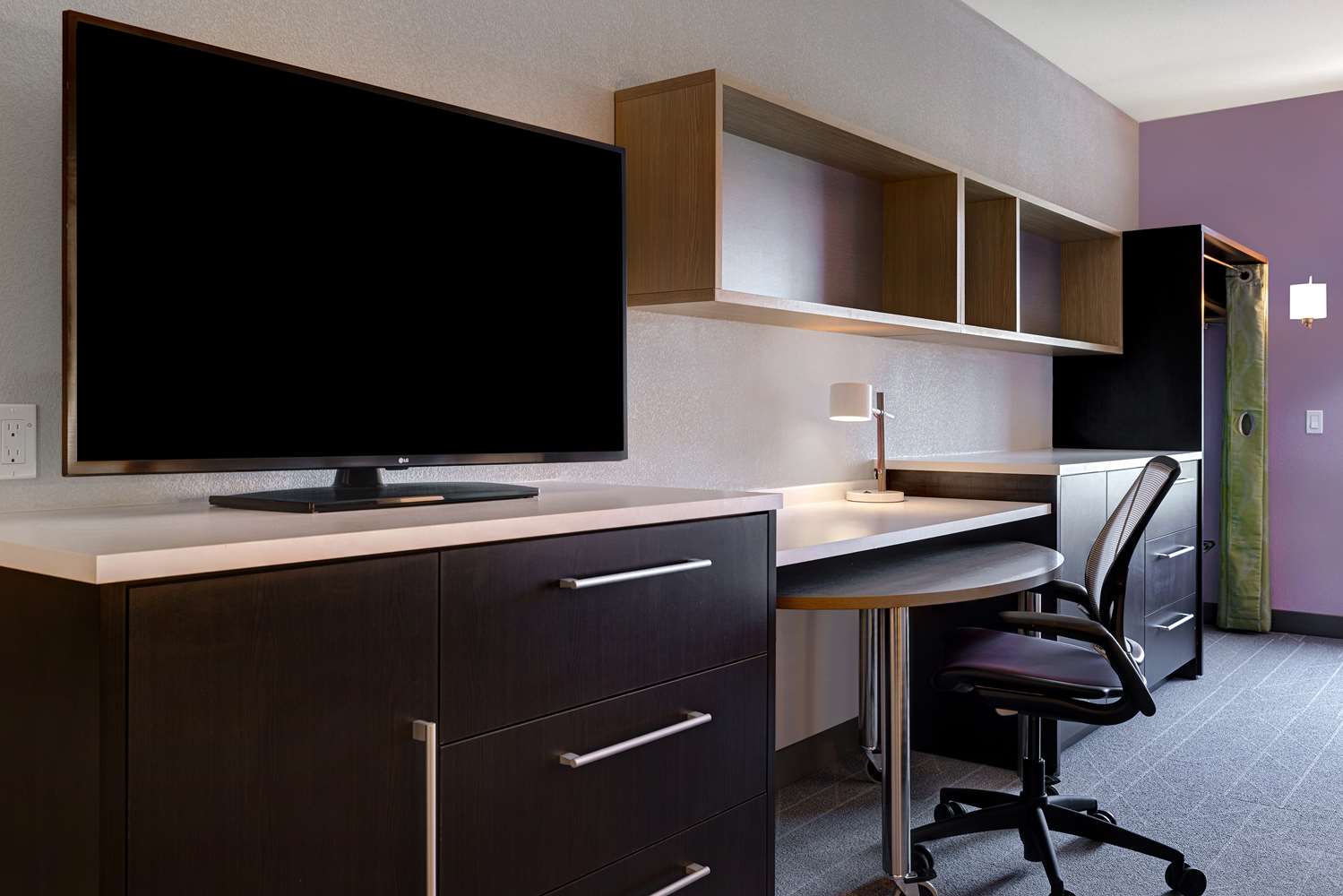 Фото Home2 Suites by Hilton Petaluma