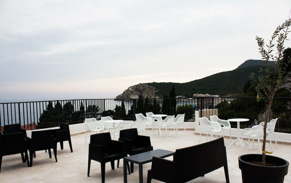 Фото Pearl Beach Hotel