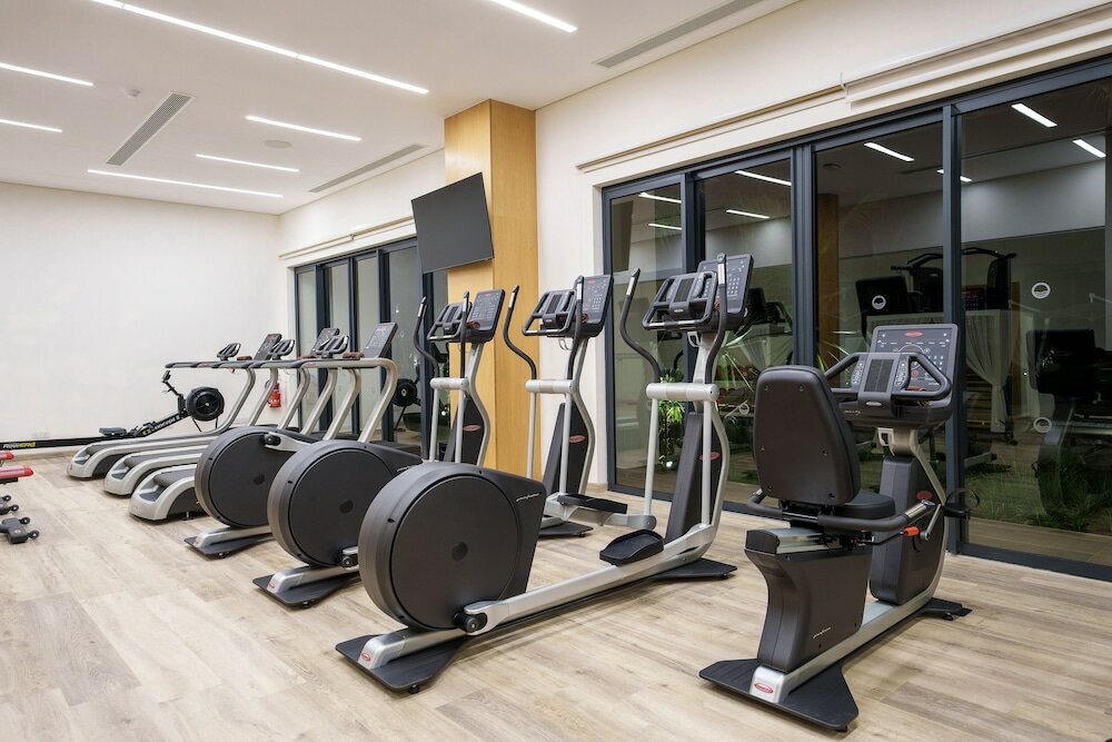 Фото Ocean's Creek Beach Hotel