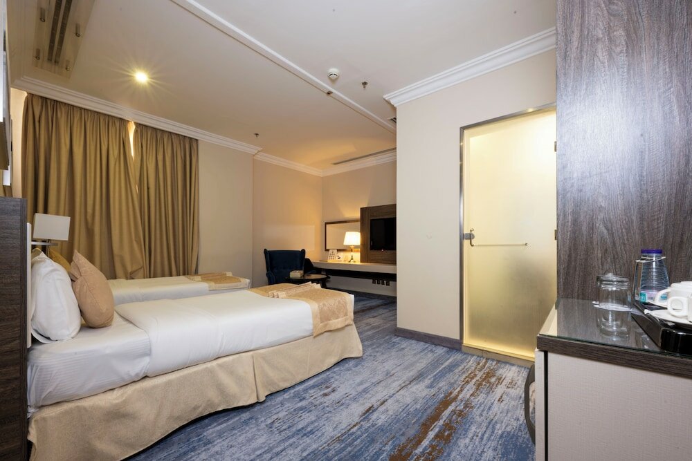 Фото Hayat Al Riyadh Washam Hotel