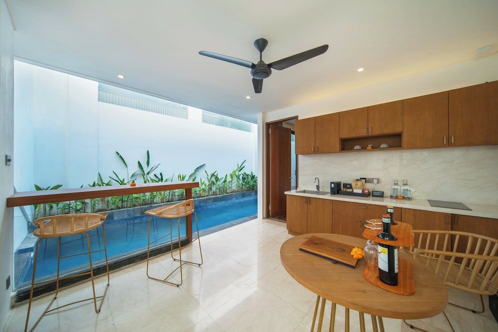 Фото Ayona Villa Canggu by Ini Vie Hospitality