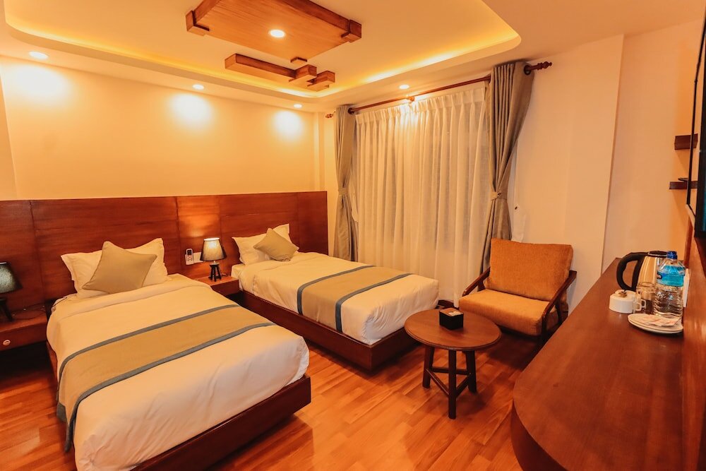 Фото Kathmandu Aagantuk Hotel