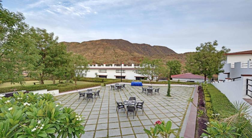 Фото The Maharana Bagh