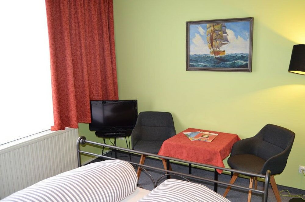 Фото Hotel Goldene Sonne