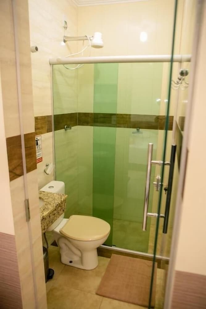 Фото Hotel e Pousada Santa Cruz