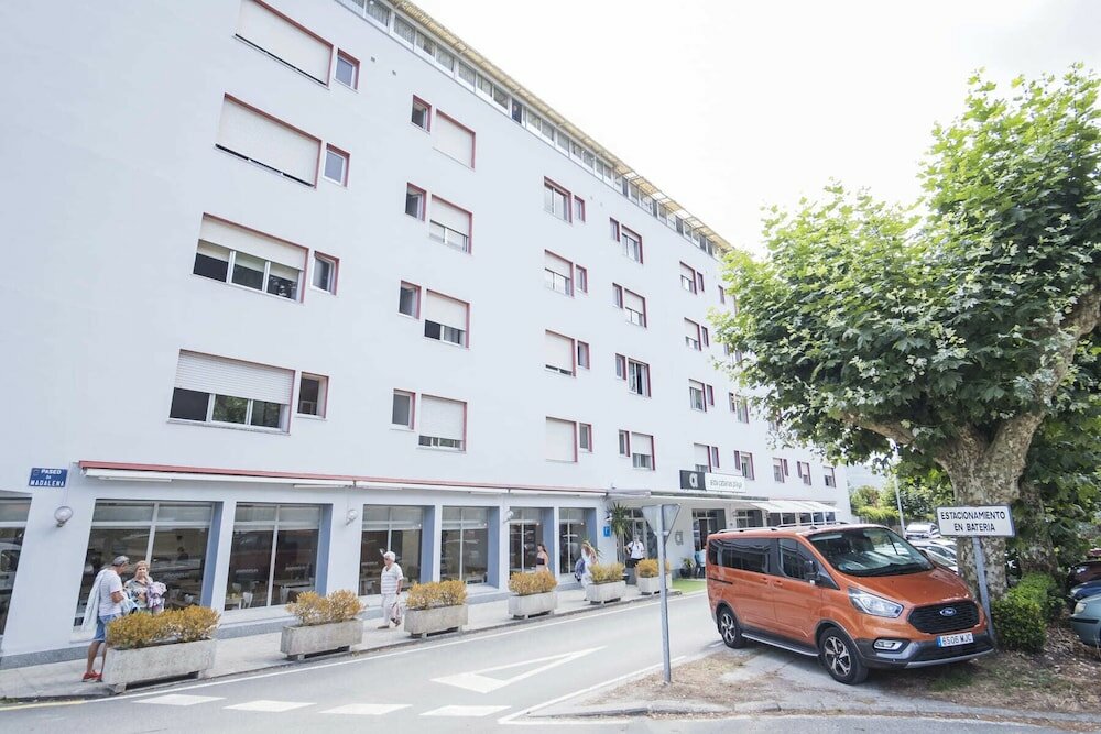 Фото Hotel Iberia