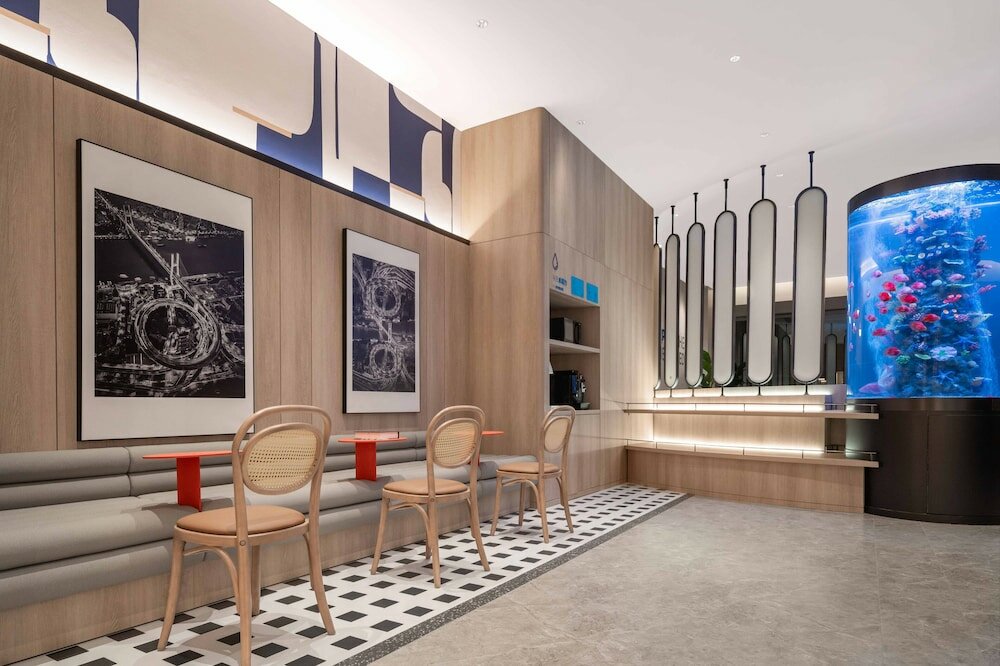 Фото Holiday Inn Express Shanghai Hongqiao Linkong