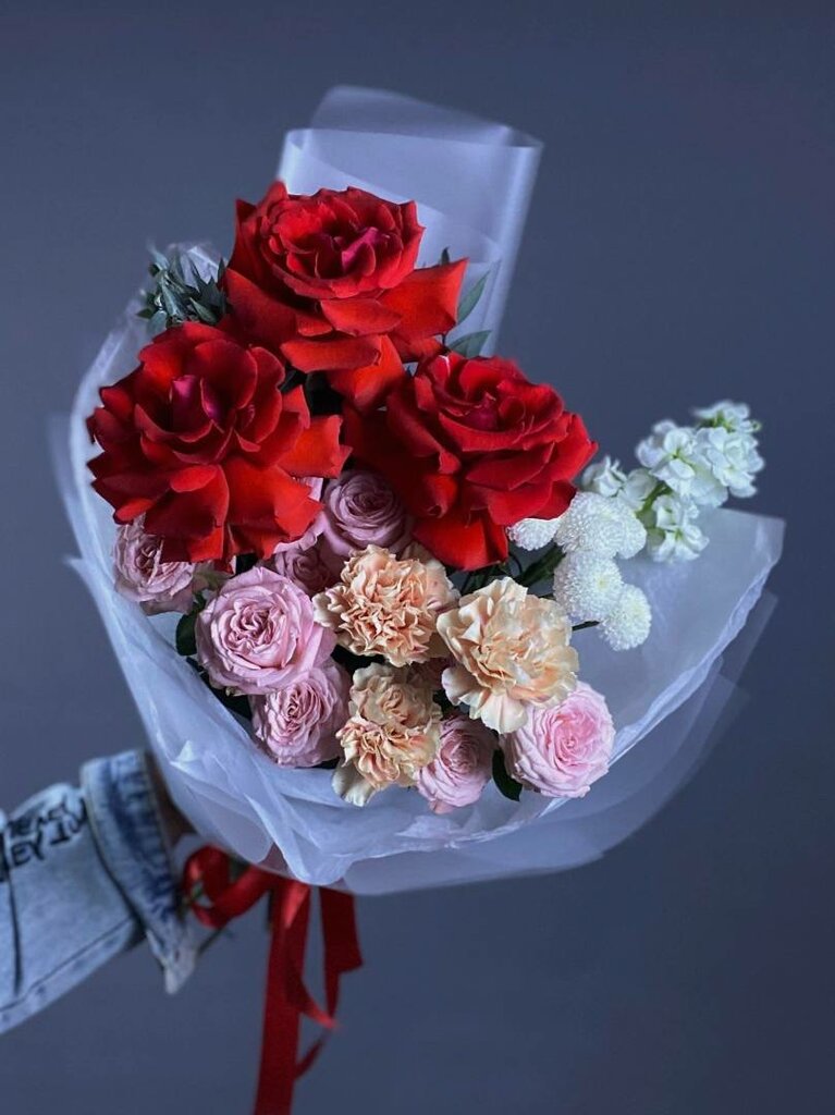 Flowers and bouquets delivery Цветы Премьер, Voronezh, photo