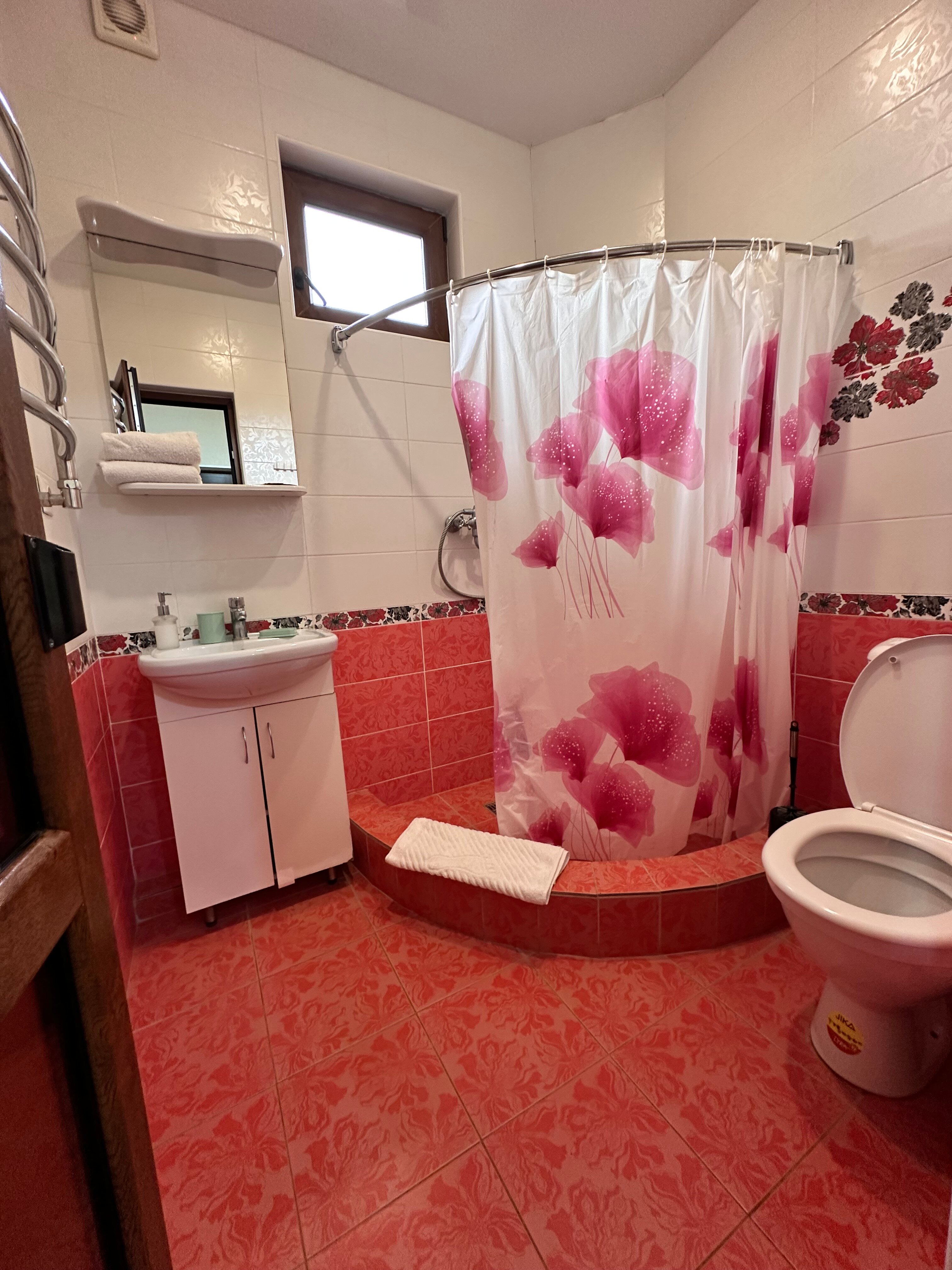 Фото Хижина Счастья