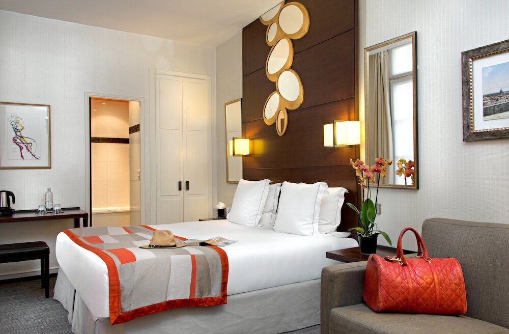 Фото Hôtel Le Sénat