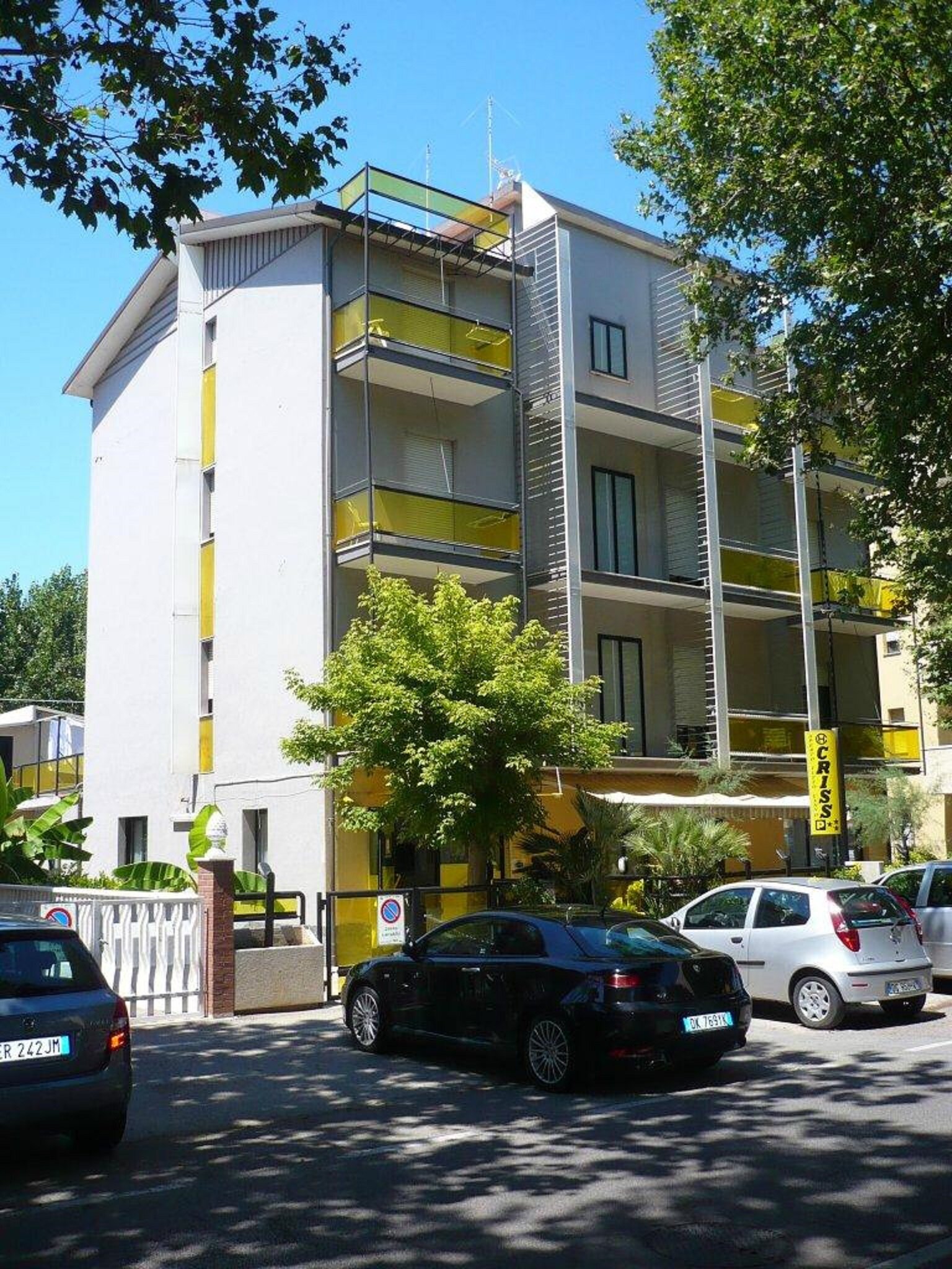 Фото Hotel Criss
