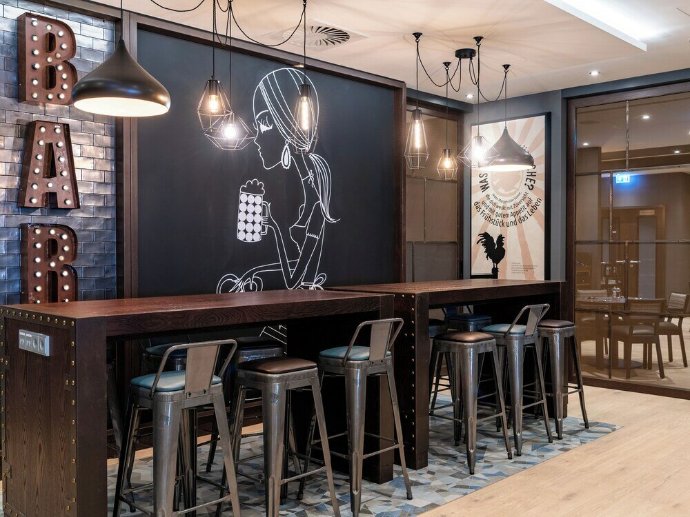 Фото Premier Inn Munich City Centre