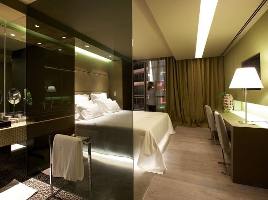 Фото The Vine Hotel