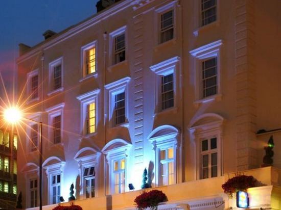 Фото Best Western Buckingham Palace Rd