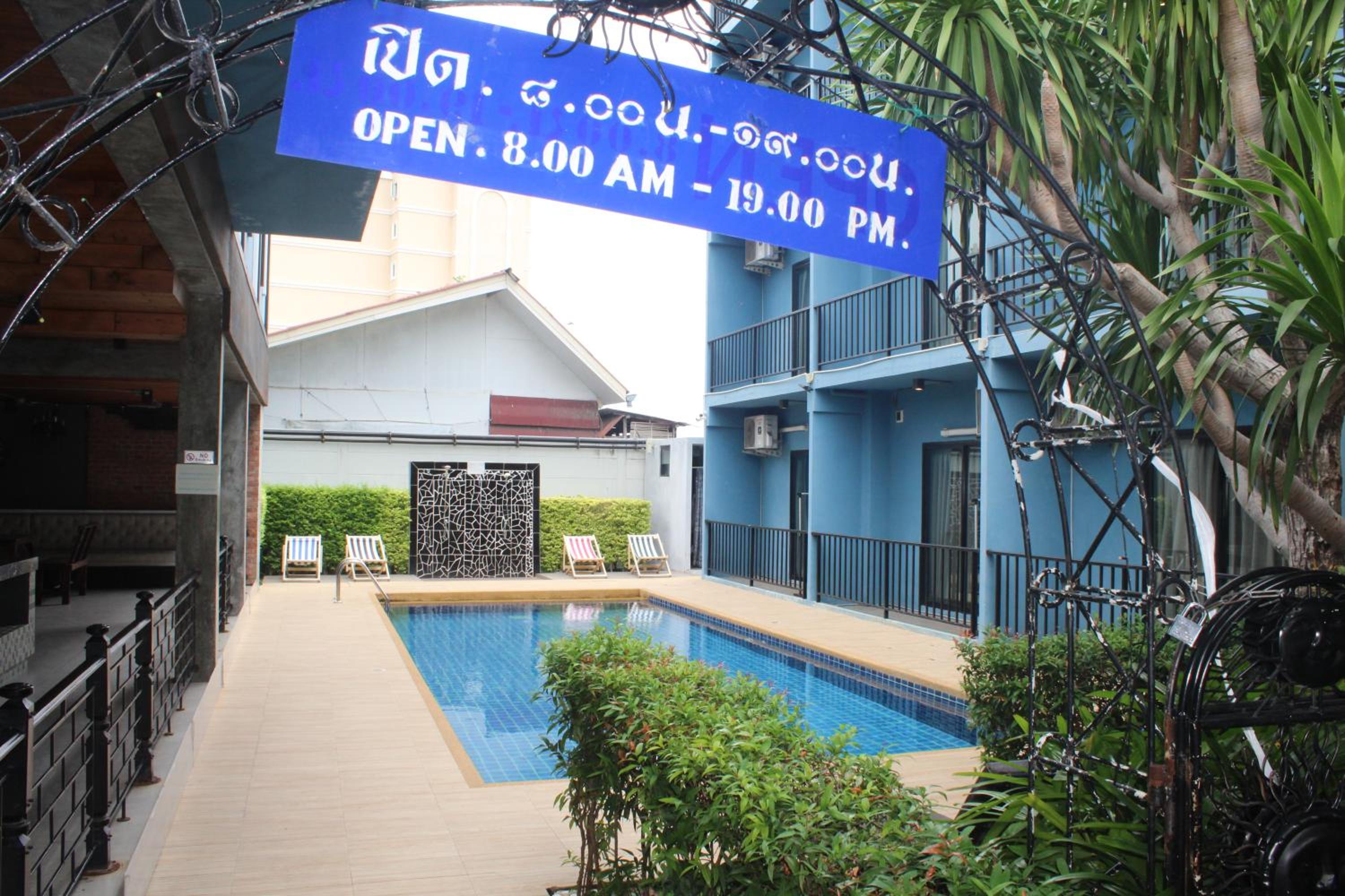 Фото Nine Blue Residence