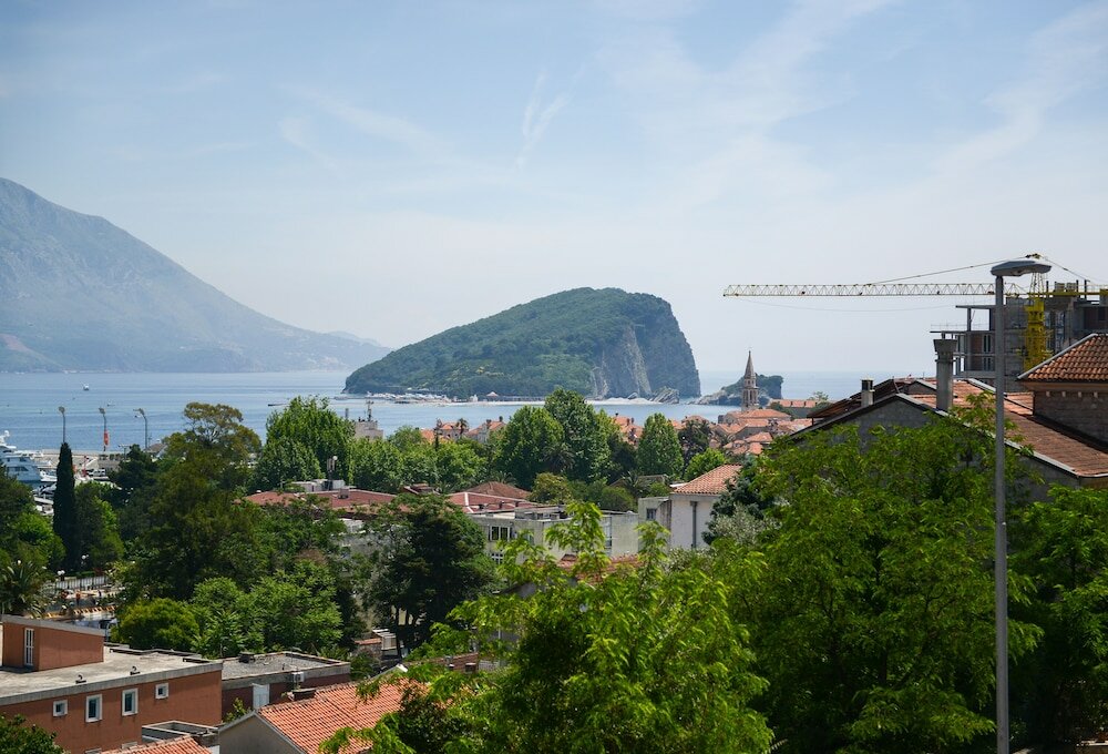 Фото Hotel Atina