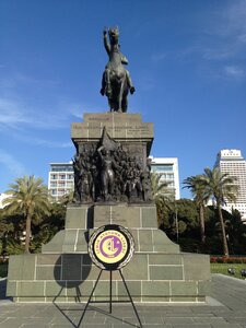 Republic Square (Izmir, Konak, Izmir Republic Square), atracción