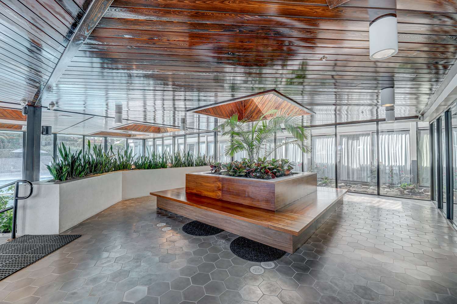 Фото DoubleTree by Hilton Atlanta - Marietta